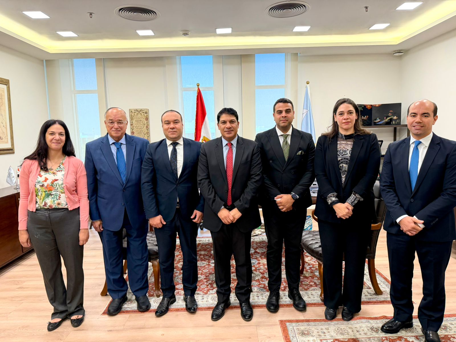  المجلس يستقبل وفد هيئة النيابة الإدارية لبحث أطر التعاون في منظومة الشكاوى والرصد والاستجابة بما يعزز من حالة حقوق الانسان 